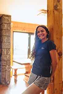 197A8438_t.jpg